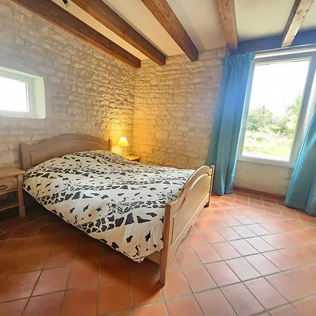 Maison Charentaise Au Cœur Des Vignobles Hébergement de vacances *