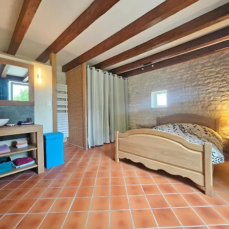 Hébergement de vacances Maison Charentaise Au Cœur Des Vignobles *