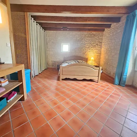 Hébergement de vacances Maison Charentaise Au Cœur Des Vignobles