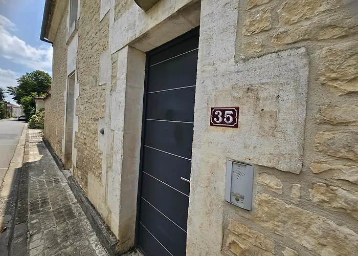 Maison Charentaise Au Coeur Des Vignobles Сasa de vacaciones