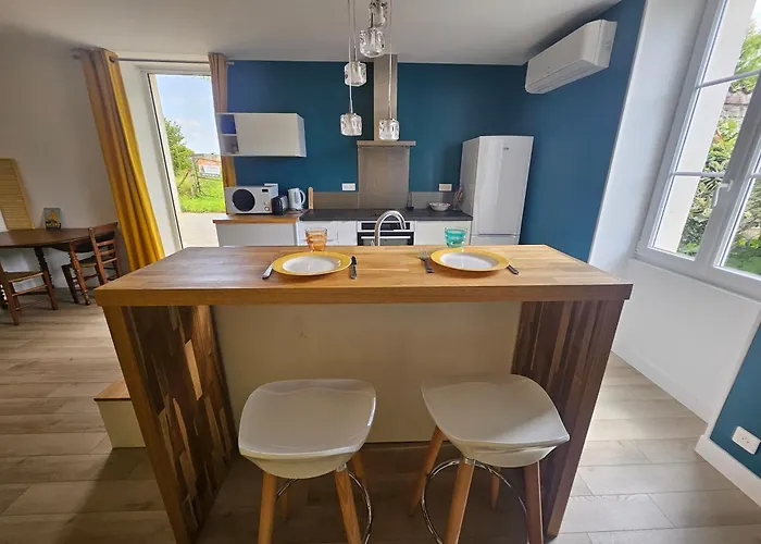 Maison Charentaise Au Coeur Des Vignobles Сasa de vacaciones